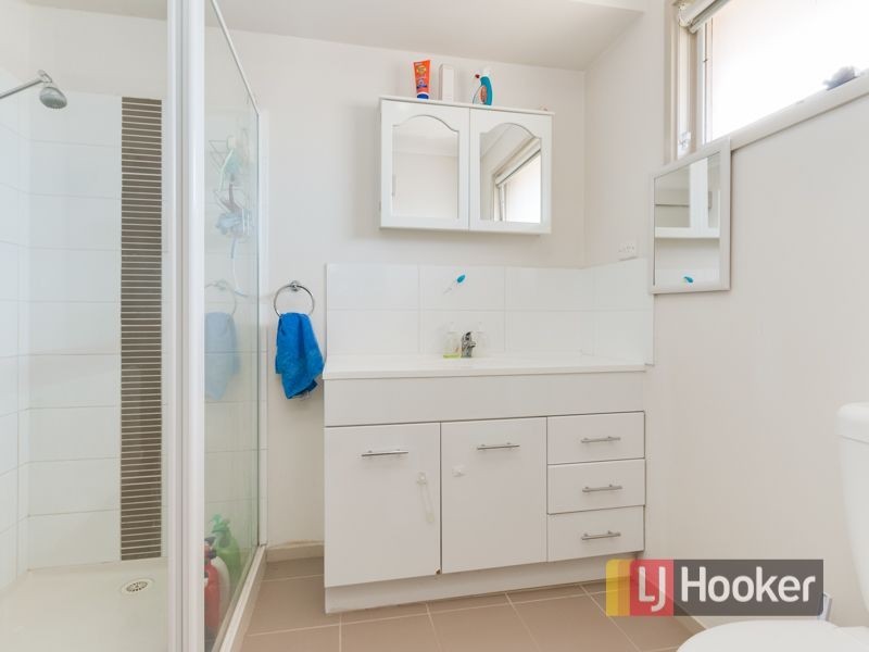 4 Hedley Place, Hampton Park VIC 3976