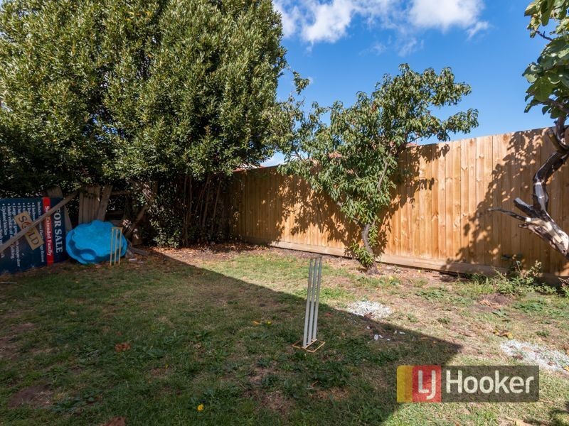 16 Charles Street, Dandenong VIC 3175