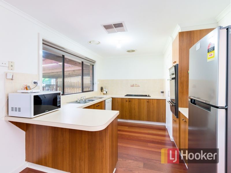 14 Jasper Court, Hampton Park VIC 3976