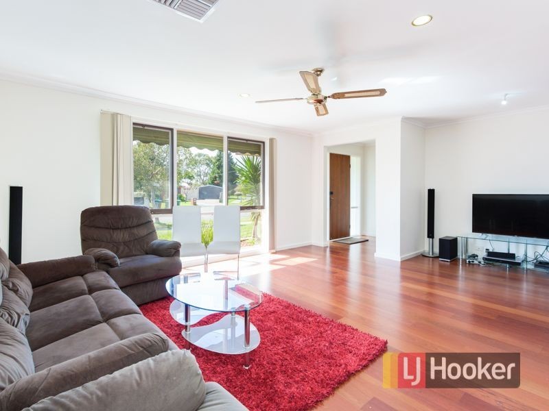 14 Jasper Court, Hampton Park VIC 3976