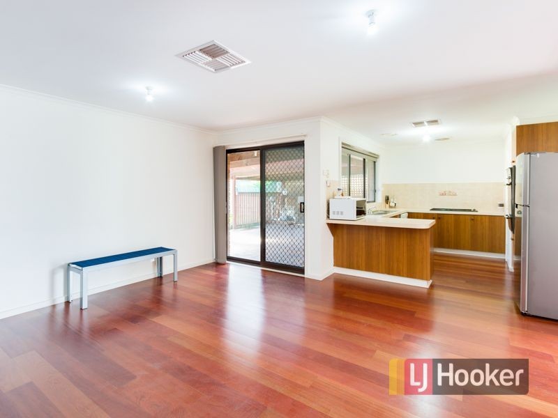 14 Jasper Court, Hampton Park VIC 3976