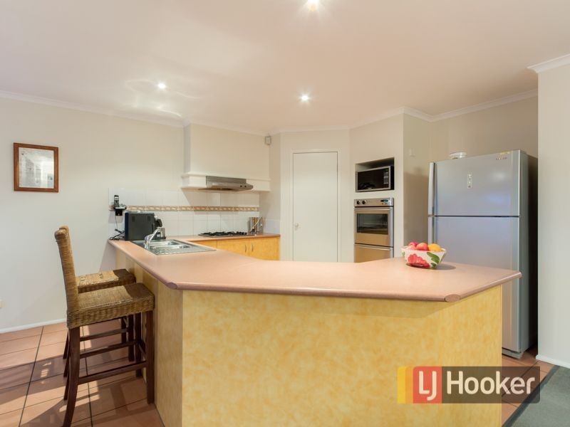 15 Pendle Close, Narre Warren South VIC 3805