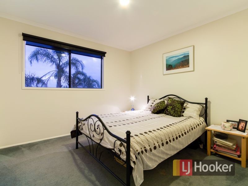 15 Pendle Close, Narre Warren South VIC 3805