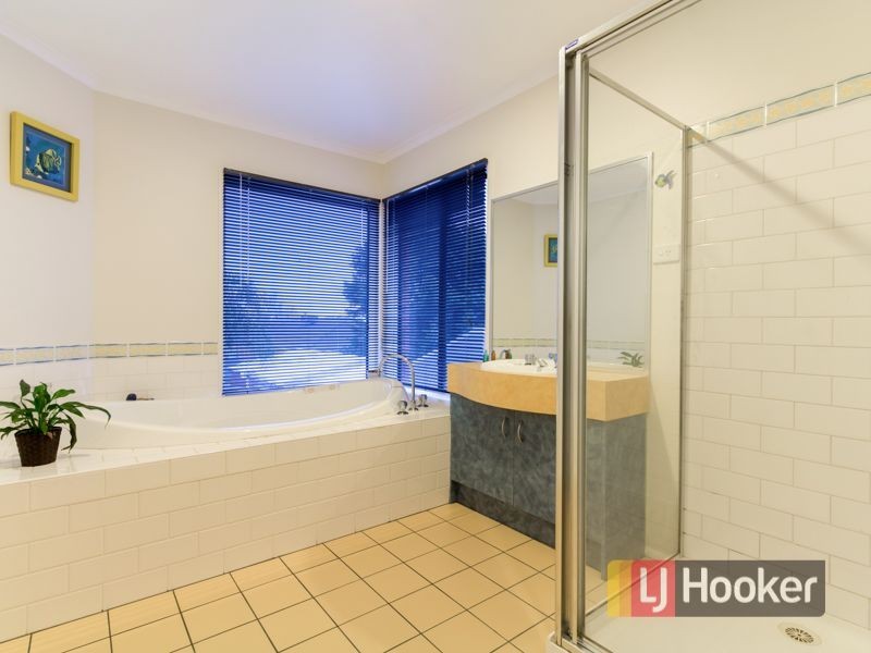 15 Pendle Close, Narre Warren South VIC 3805