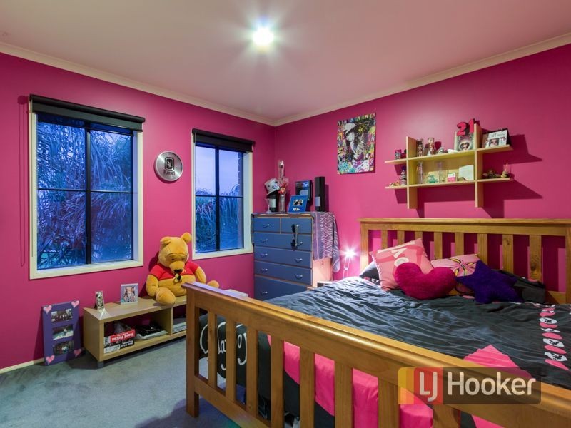 15 Pendle Close, Narre Warren South VIC 3805