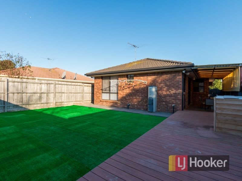 29 Lauren Drive, Hampton Park VIC 3976