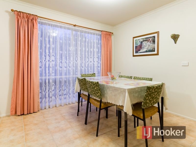 185 Monahans Road, Cranbourne West VIC 3977