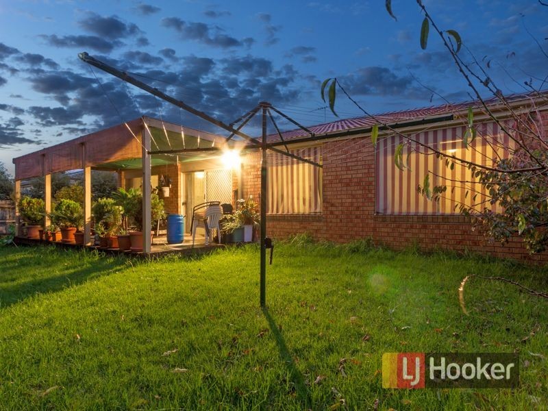 185 Monahans Road, Cranbourne West VIC 3977