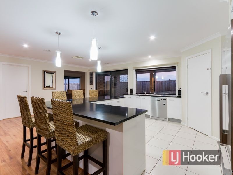 4 Silverstrand Street, Narre Warren South VIC 3805