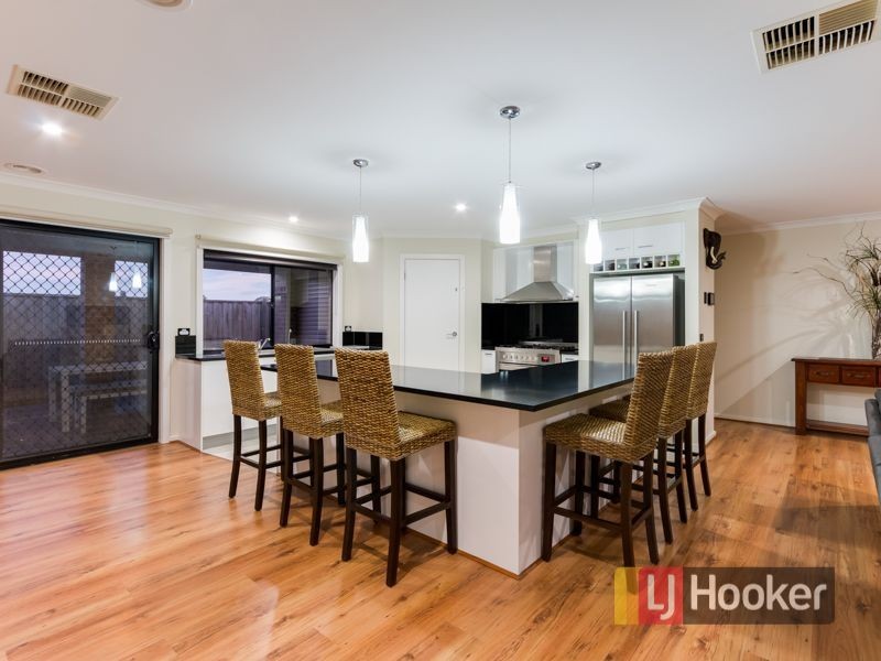 4 Silverstrand Street, Narre Warren South VIC 3805