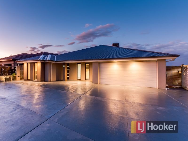 4 Silverstrand Street, Narre Warren South VIC 3805