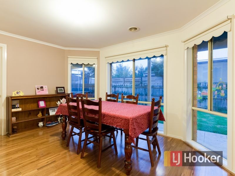 8 Apsley Terrace, Berwick VIC 3806