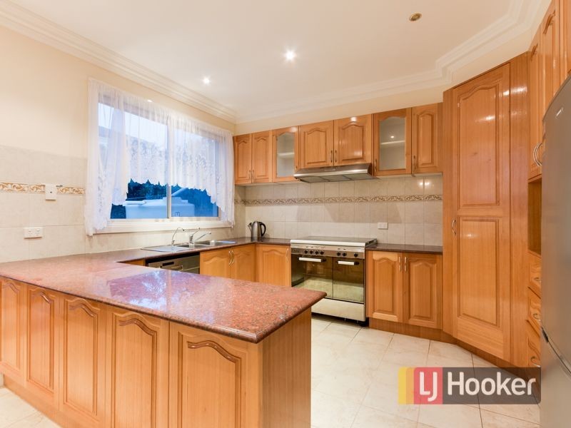 2 Redwood Court, Lysterfield VIC 3156