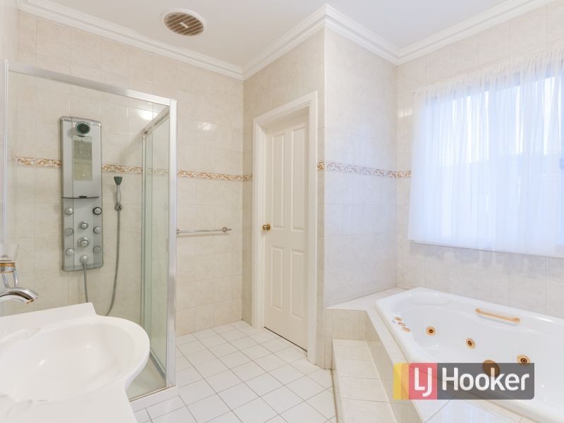 2 Redwood Court, Lysterfield VIC 3156