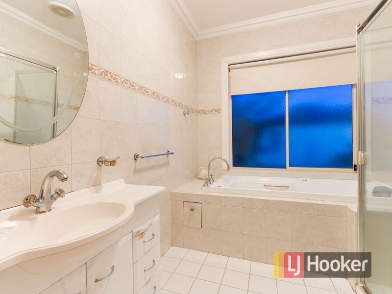 2 Redwood Court, Lysterfield VIC 3156