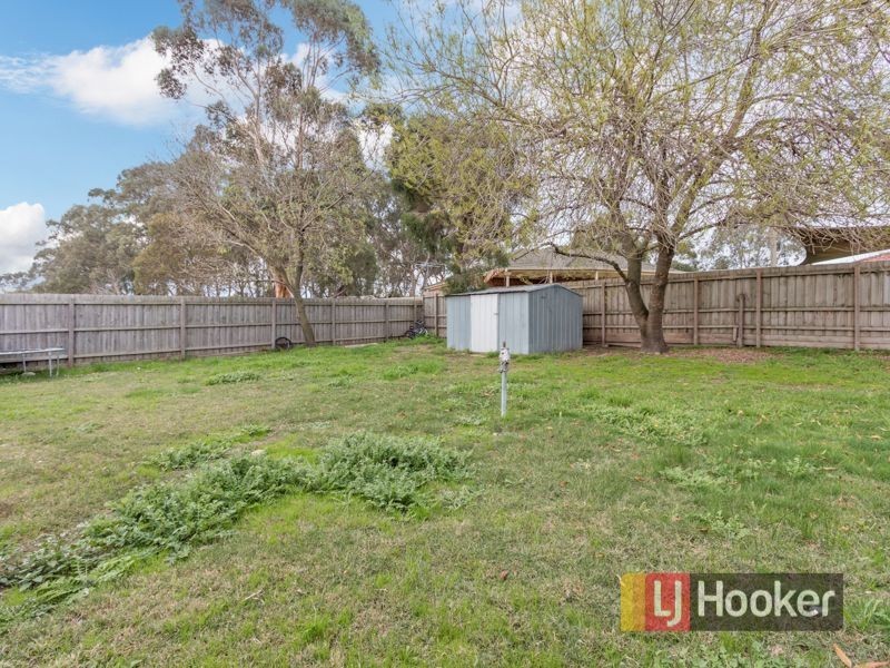 18 Mark Court, Hampton Park VIC 3976