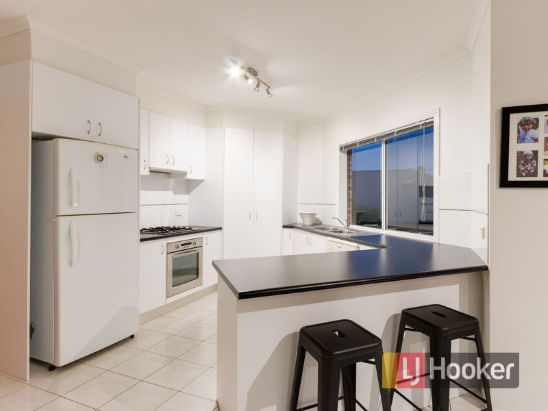 5 Bishop Place, Berwick VIC 3806