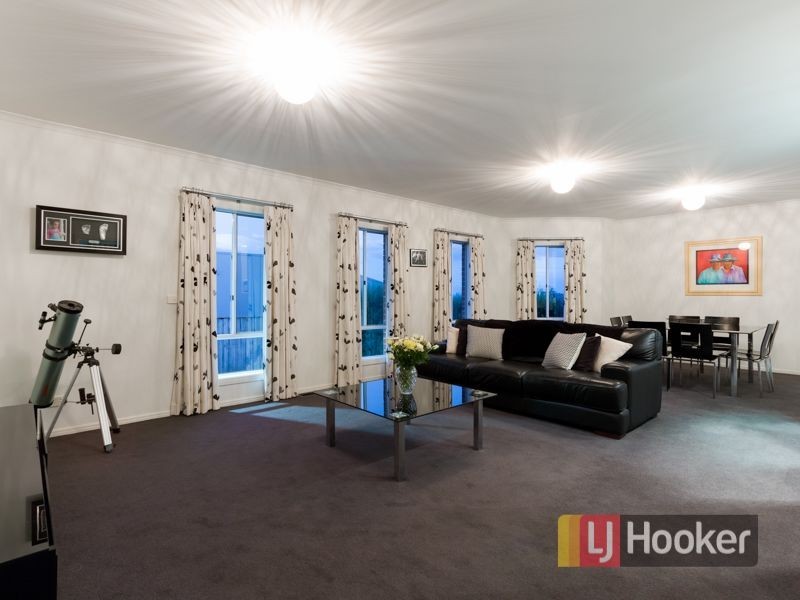 5 Bishop Place, Berwick VIC 3806