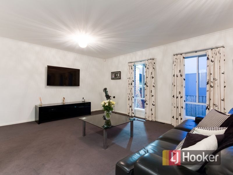 5 Bishop Place, Berwick VIC 3806