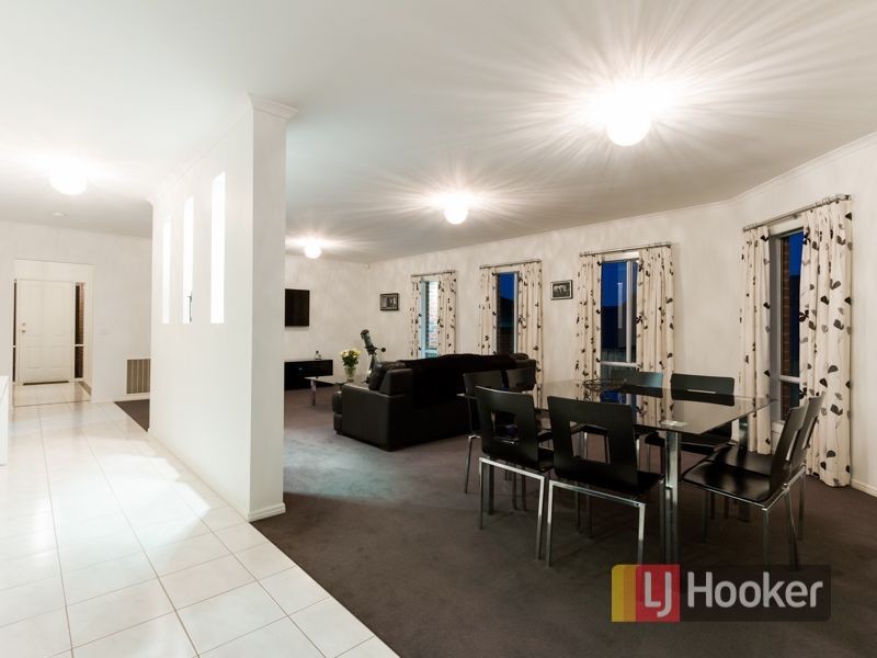 5 Bishop Place, Berwick VIC 3806