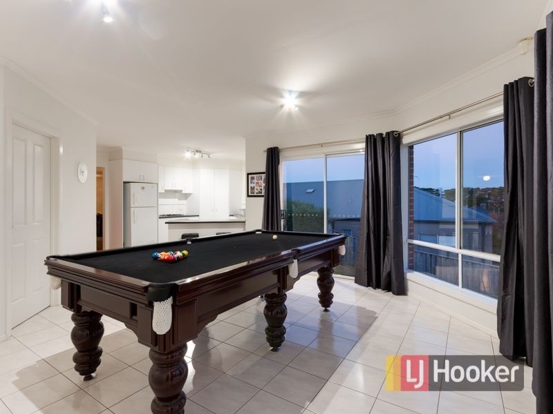 5 Bishop Place, Berwick VIC 3806