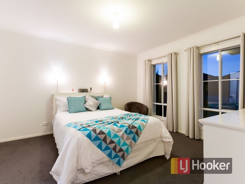 5 Bishop Place, Berwick VIC 3806