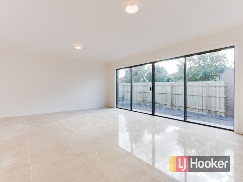 3/10 Hayes Road, Hampton Park VIC 3976