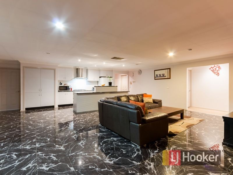 91 Aylmer Road, Lynbrook VIC 3975