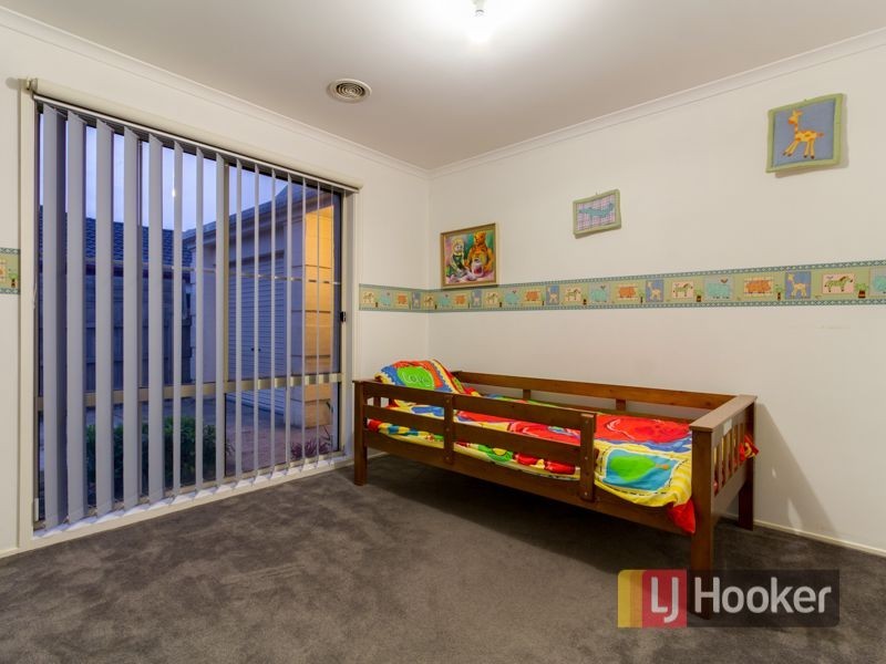 1 Brad Court, Cranbourne North VIC 3977