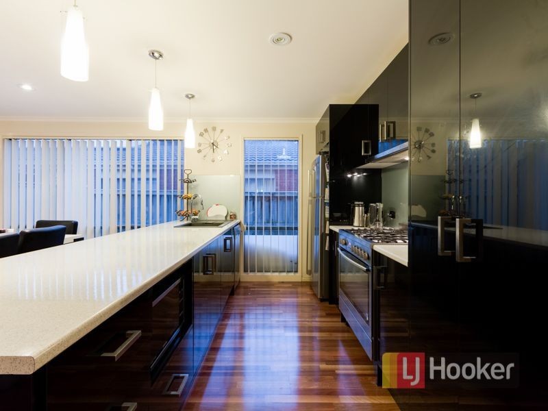 116 Robinswood Parade, Narre Warren South VIC 3805