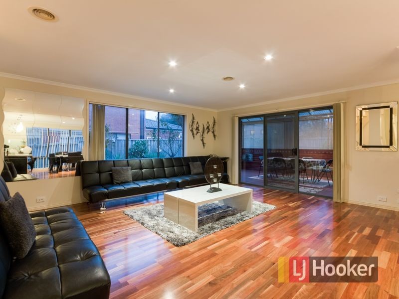 116 Robinswood Parade, Narre Warren South VIC 3805