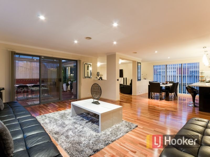 116 Robinswood Parade, Narre Warren South VIC 3805