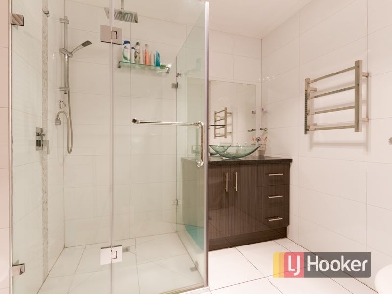 116 Robinswood Parade, Narre Warren South VIC 3805