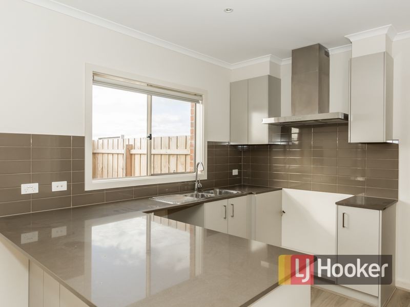 Cranbourne North VIC 3977