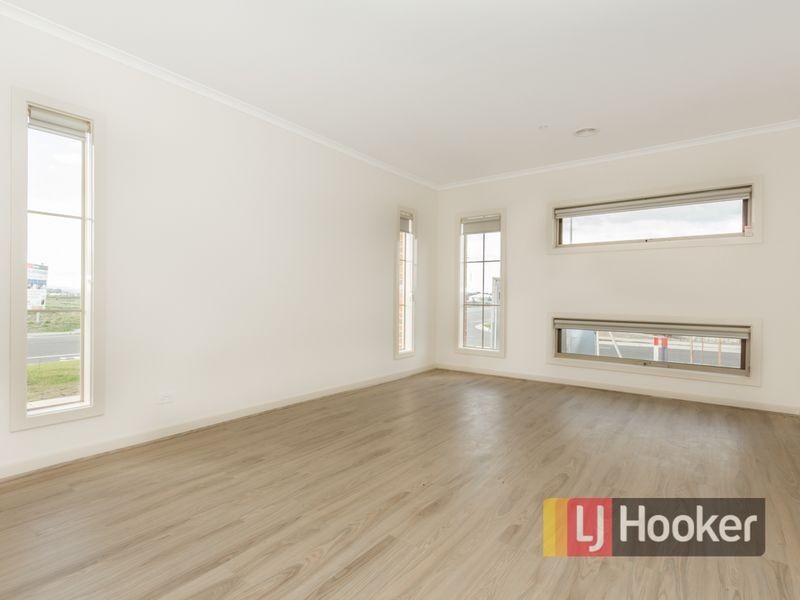 Cranbourne North VIC 3977