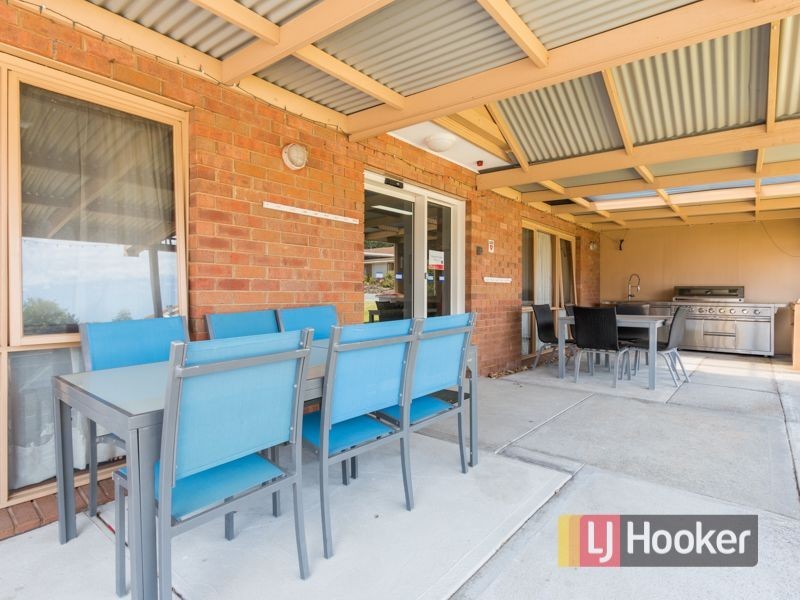 8/4 Coral Drive, Hampton Park VIC 3976