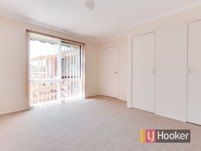 8/4 Coral Drive, Hampton Park VIC 3976