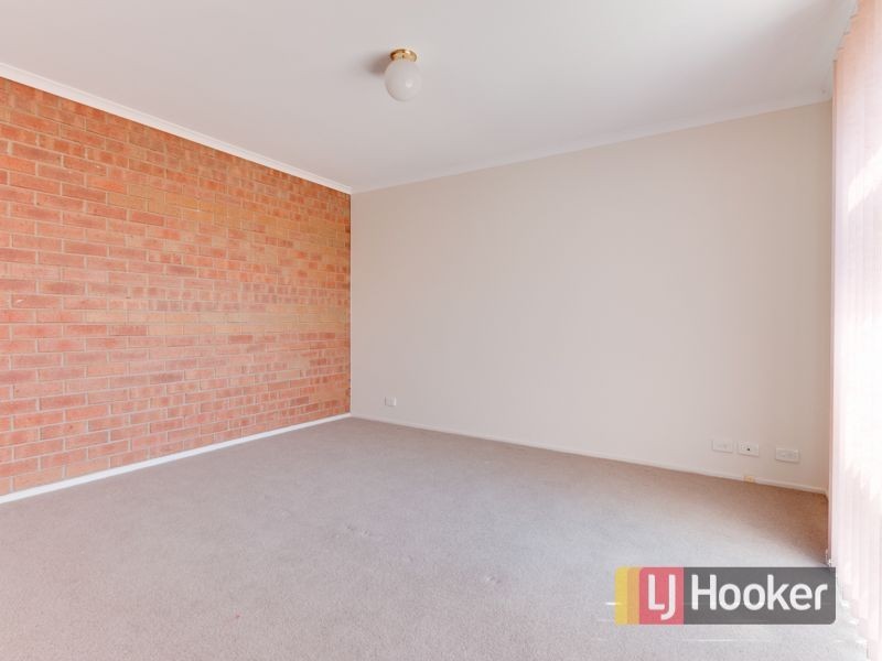 8/4 Coral Drive, Hampton Park VIC 3976