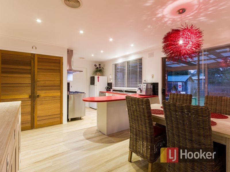 4 Barnsbury Close, Hampton Park VIC 3976