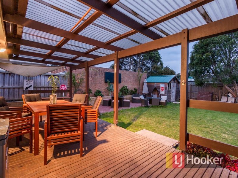 4 Barnsbury Close, Hampton Park VIC 3976