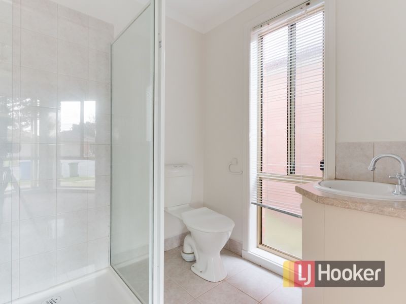 9 Neesan Court, Hampton Park VIC 3976