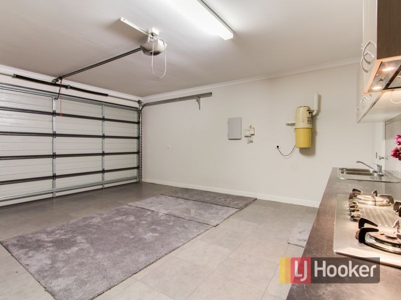 14 Gabitt Street, Cranbourne East VIC 3977