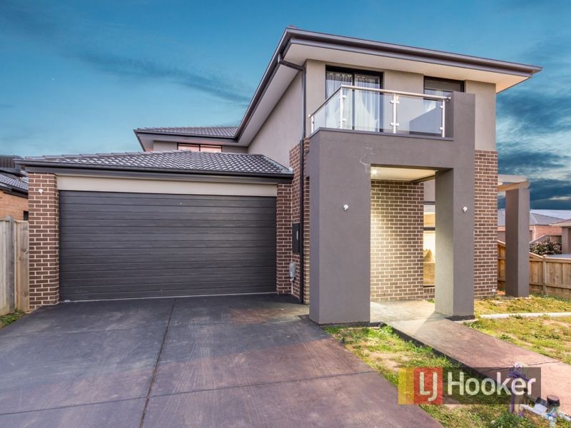 14 Gabitt Street, Cranbourne East VIC 3977