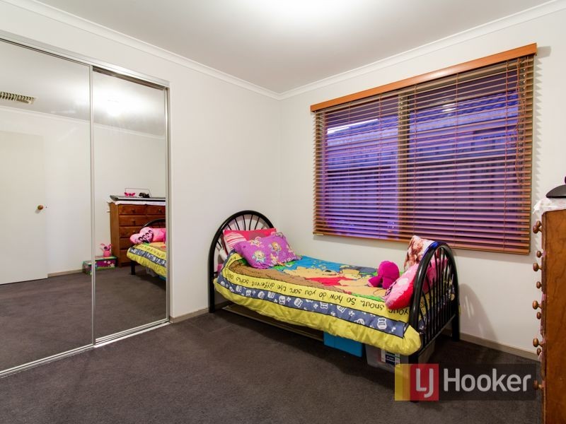 9 Eliza Street, Cranbourne North VIC 3977