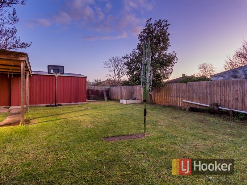 9 Eliza Street, Cranbourne North VIC 3977