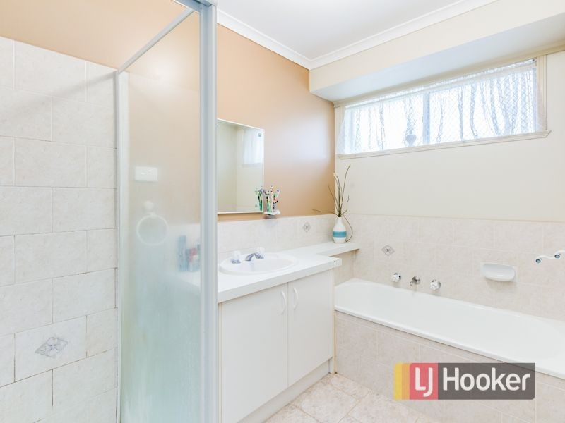 62 The Parkway, Hampton Park VIC 3976