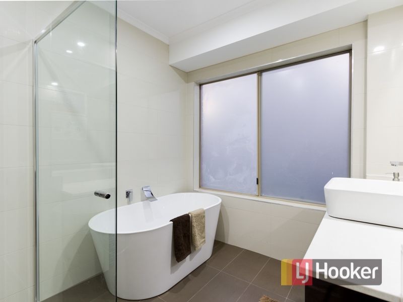 4 Tolmie Rise, Hallam VIC 3803
