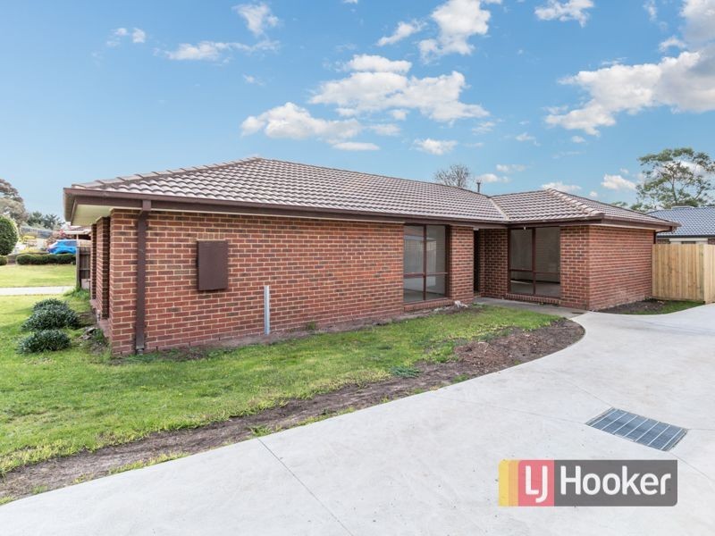 13 Blackwood Drive, Hampton Park VIC 3976