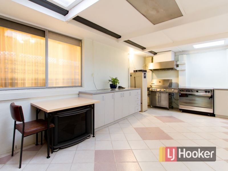 8 Plateau Crescent, Hampton Park VIC 3976