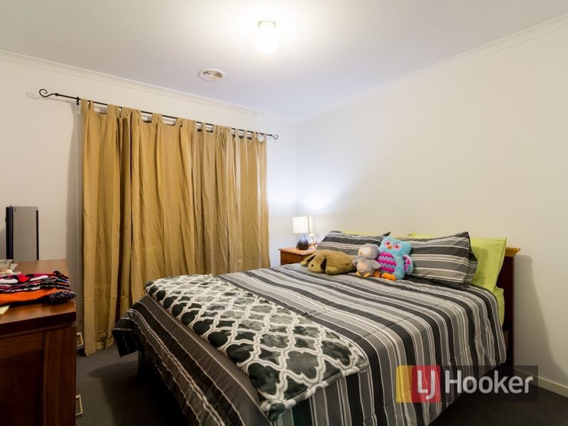 61 Kingdom Drive, Cranbourne VIC 3977